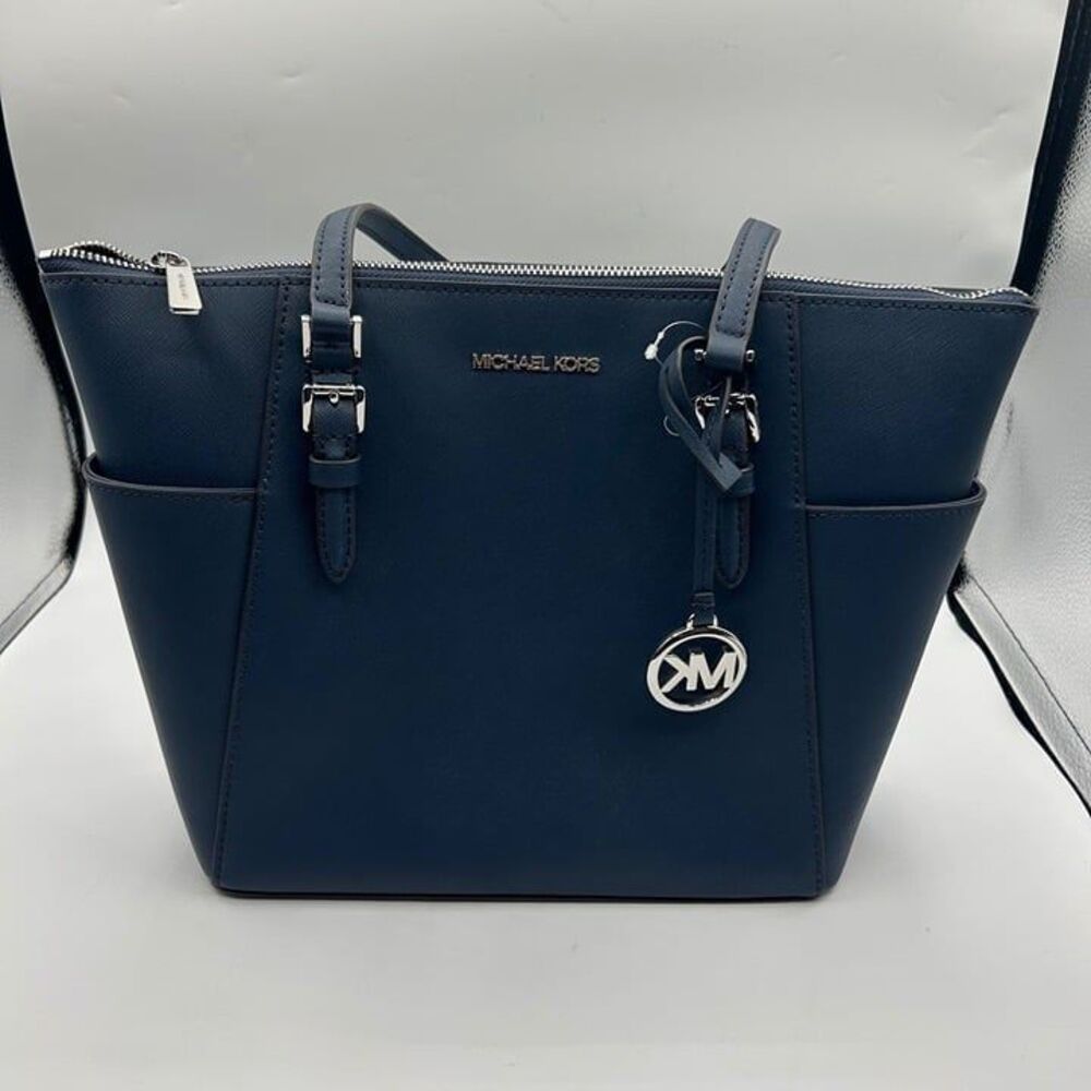 NEW msrp $448 Michael Kors /  Charlotte Large Saffiano Leather Top-Zip Tote bag